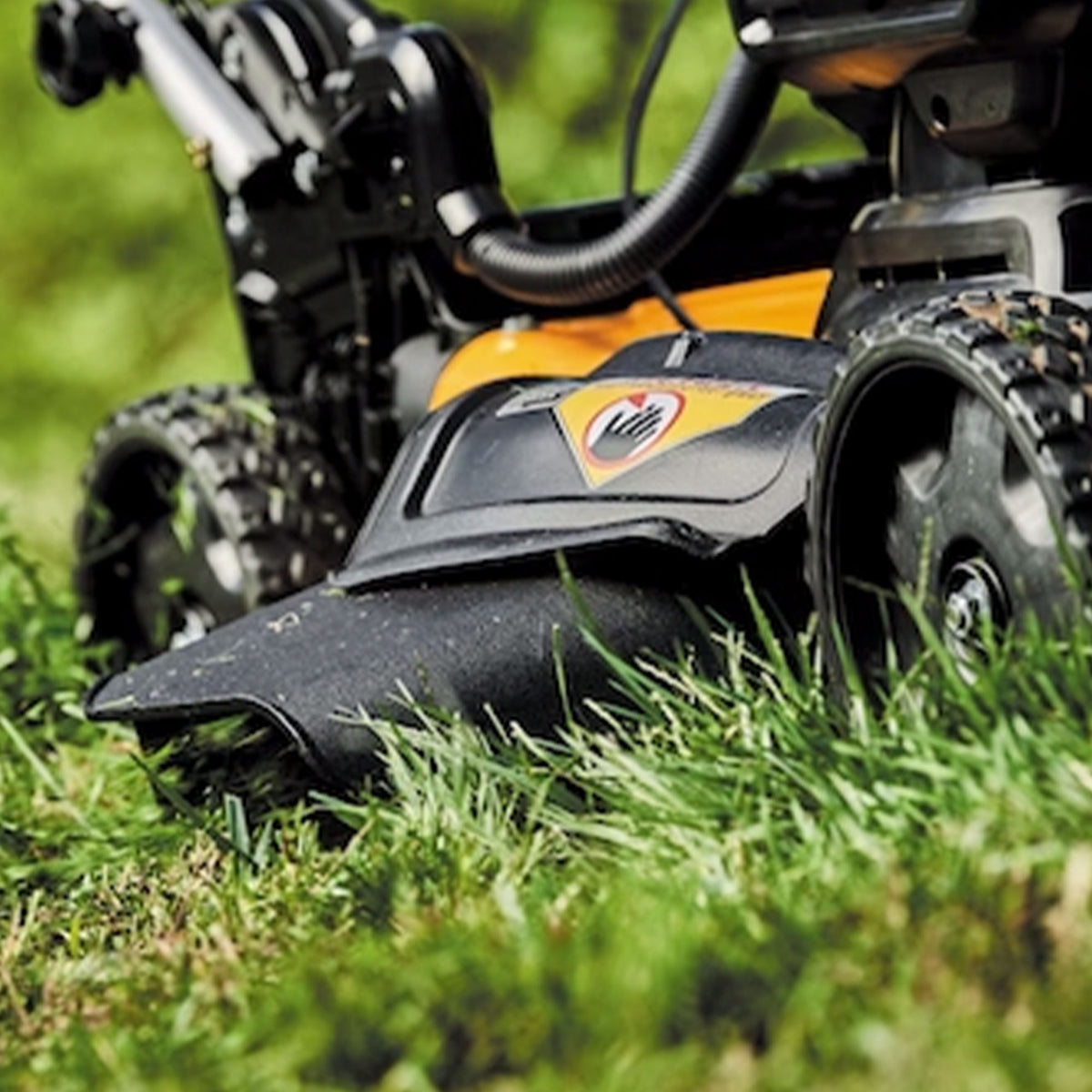 DEWALT 20V MAX Self Propelled 21.5" Automatic Lawn Mower with Charger (Open Box)