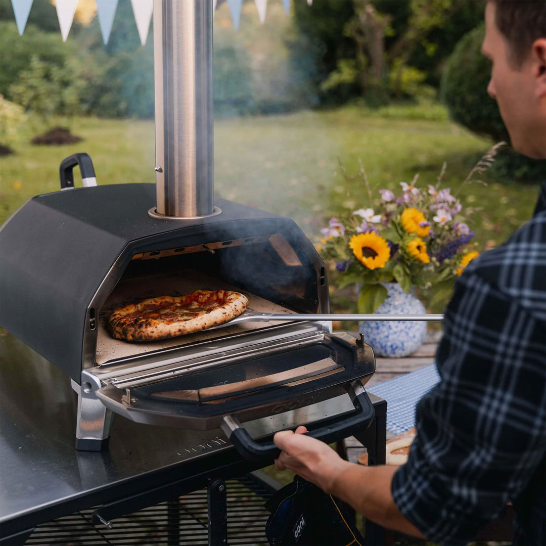 Ooni Karu 16 Multi Fuel Portable Outdoor Pizza Oven with ViewFlame Technology - VMInnovations