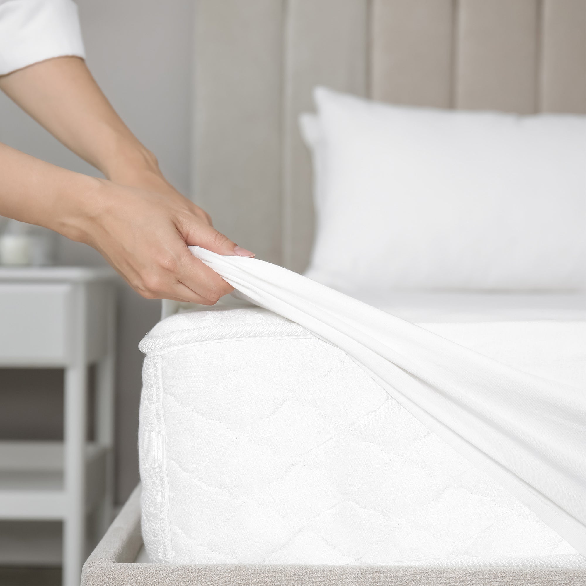 Sleepgram Breathable Sweat Proof Cotton Cover Mattress Protector, Twin, White