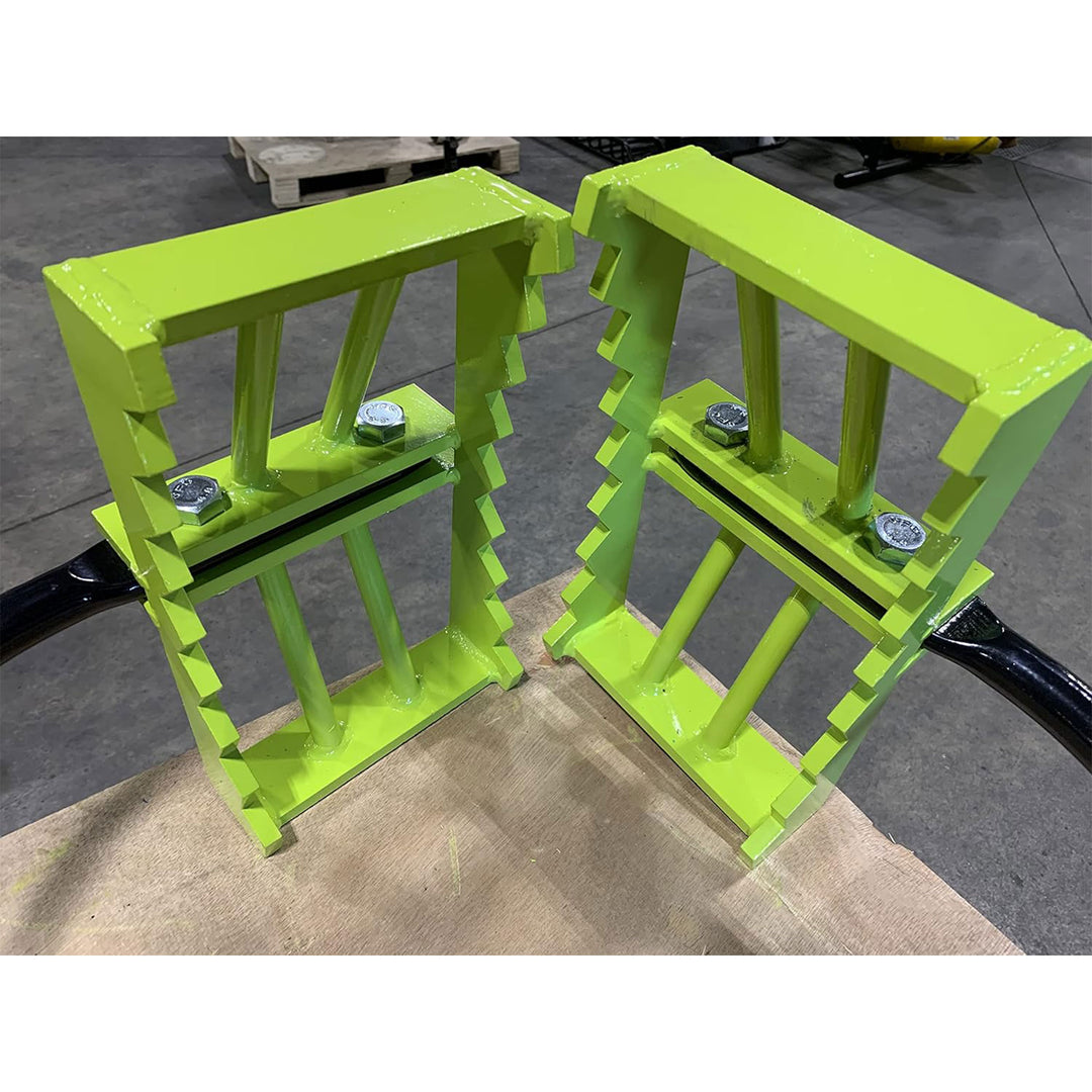 Boulder Tuff Powder Coated 1,100 Pound Capacity Rock Boulder Tongs, Green (Used) - VMInnovations