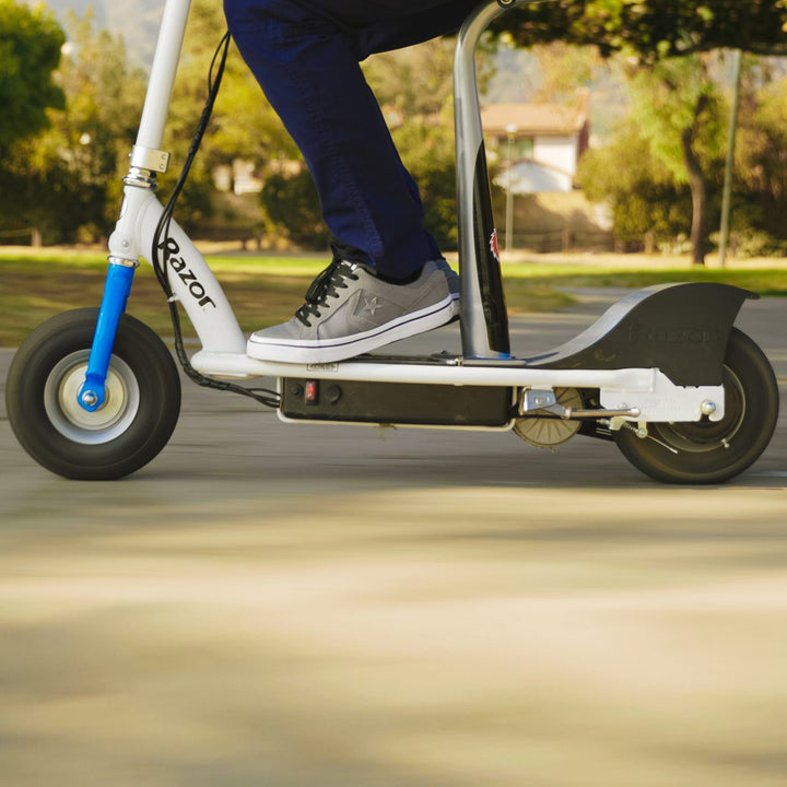 Razor Seated Electric Scooter for Kids, Pneumatic Tires, Seat, White/Blue (Used)