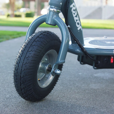 Razor E300S Seated Electric Scooter for Kids, Pneumatic Tires & Seat(Open Box)
