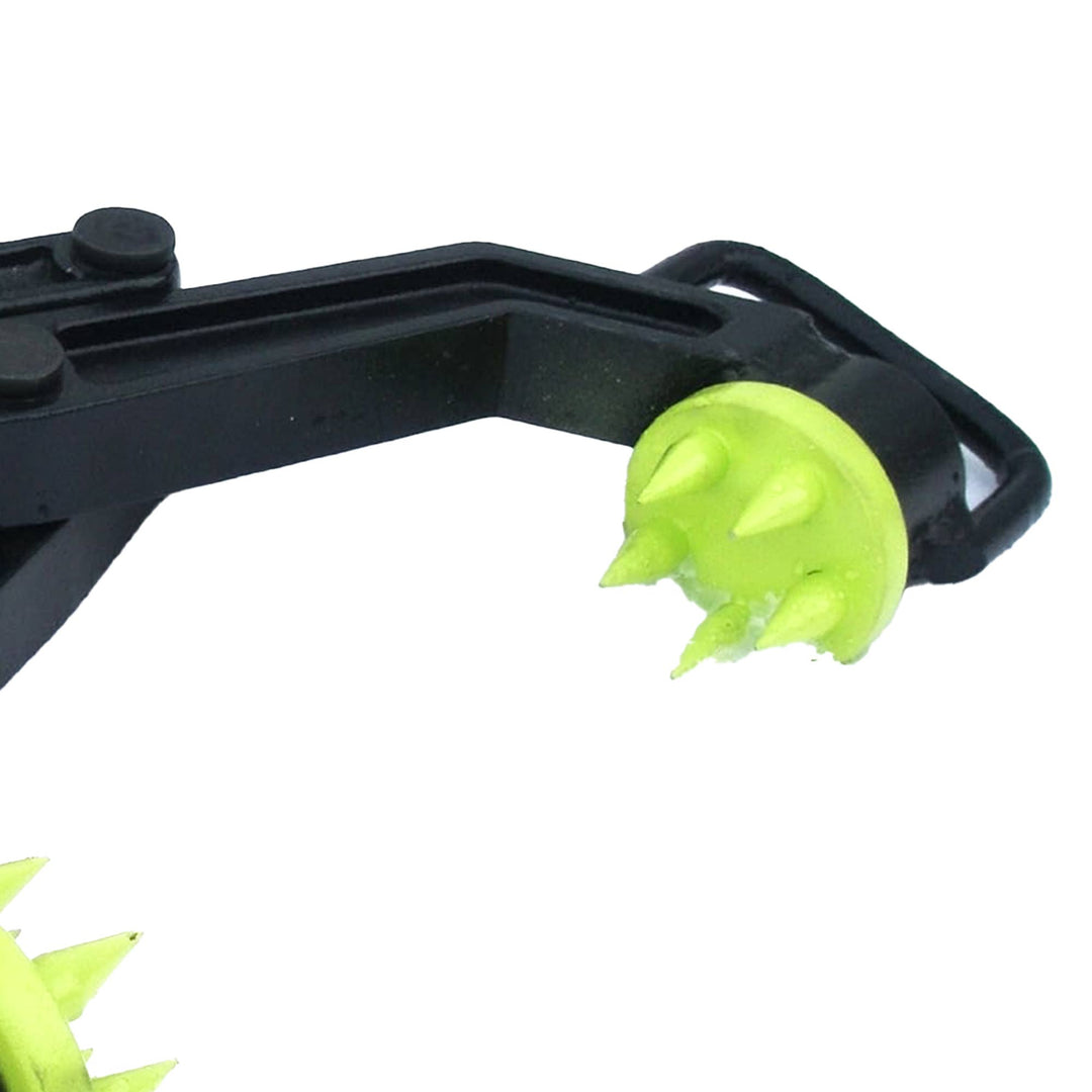 Brush Grubber Single Person Large Manual Weeder w/5 Gripping Teeth (Open Box)