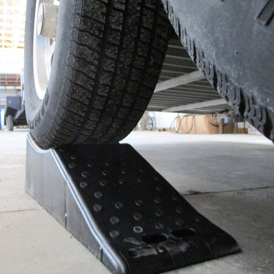 Shop Tuff Tandem Wheel Changing Ramp with 5.5 Inch Lift, 6 Ton Capacity, Black