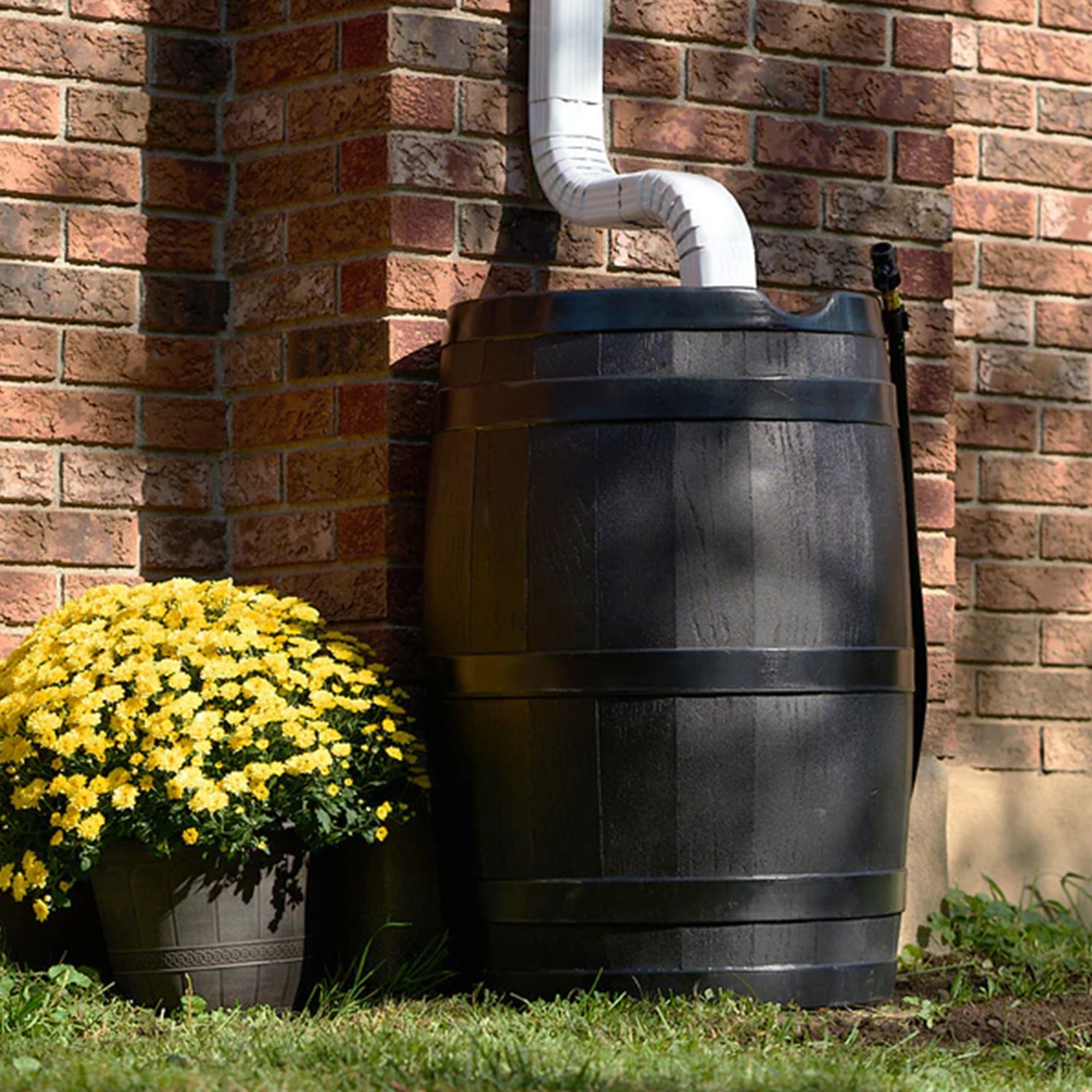 FCMP RC45 45 Gal Outdoor Rain Water Catcher Barrel Container, Grey (Open Box) - VMInnovations