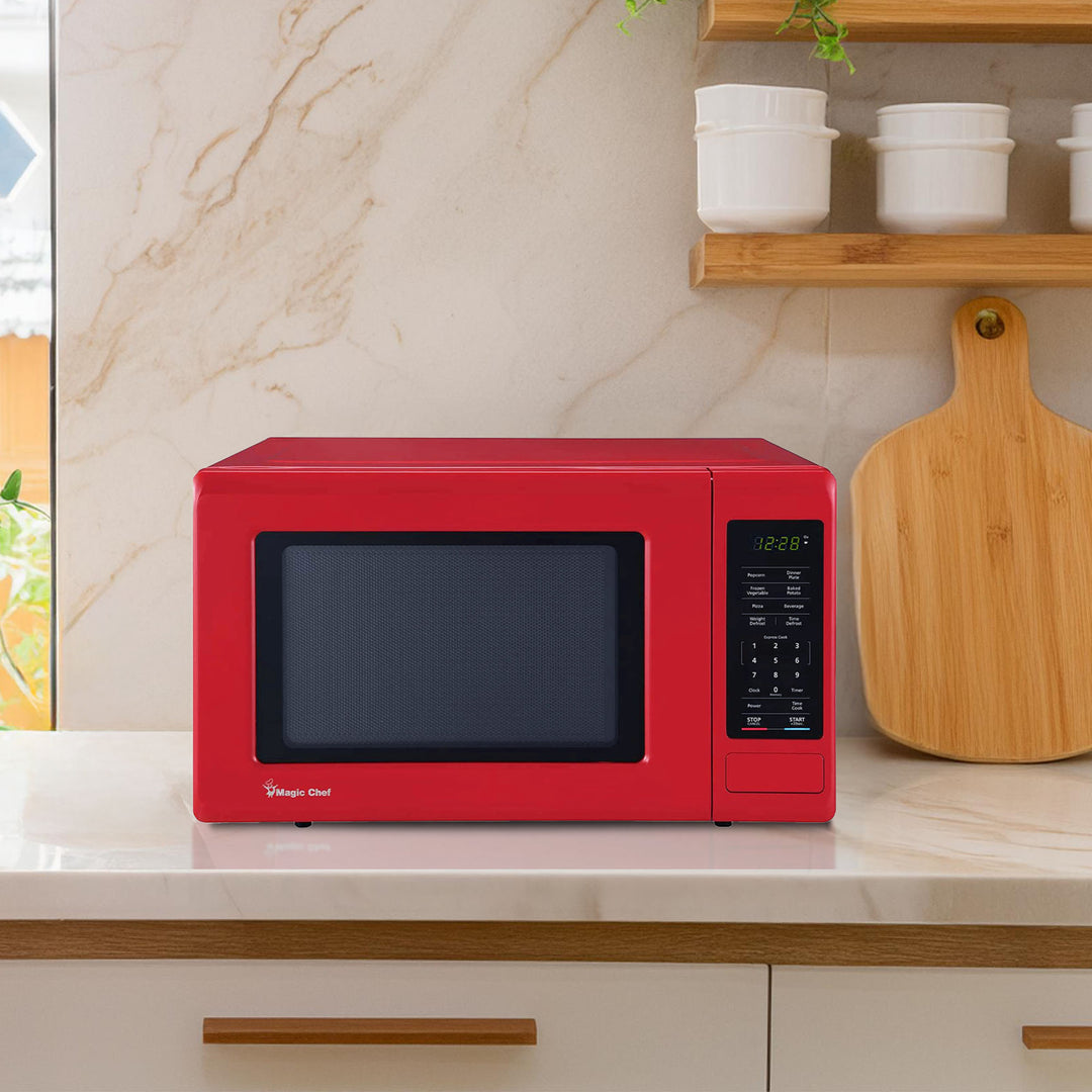 0.9 Cubic Feet 900 W Stainless Countertop Microwave, Red (Open Box)