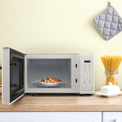 Magic Chef 0.9 Cubic Feet 900 Watt Stainless Microwave Oven, White (Used)