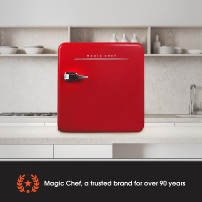 Magic Chef 1.6 Cubic Feet Retro Style Mini Fridge w/Interior LED Light,Red(Used)