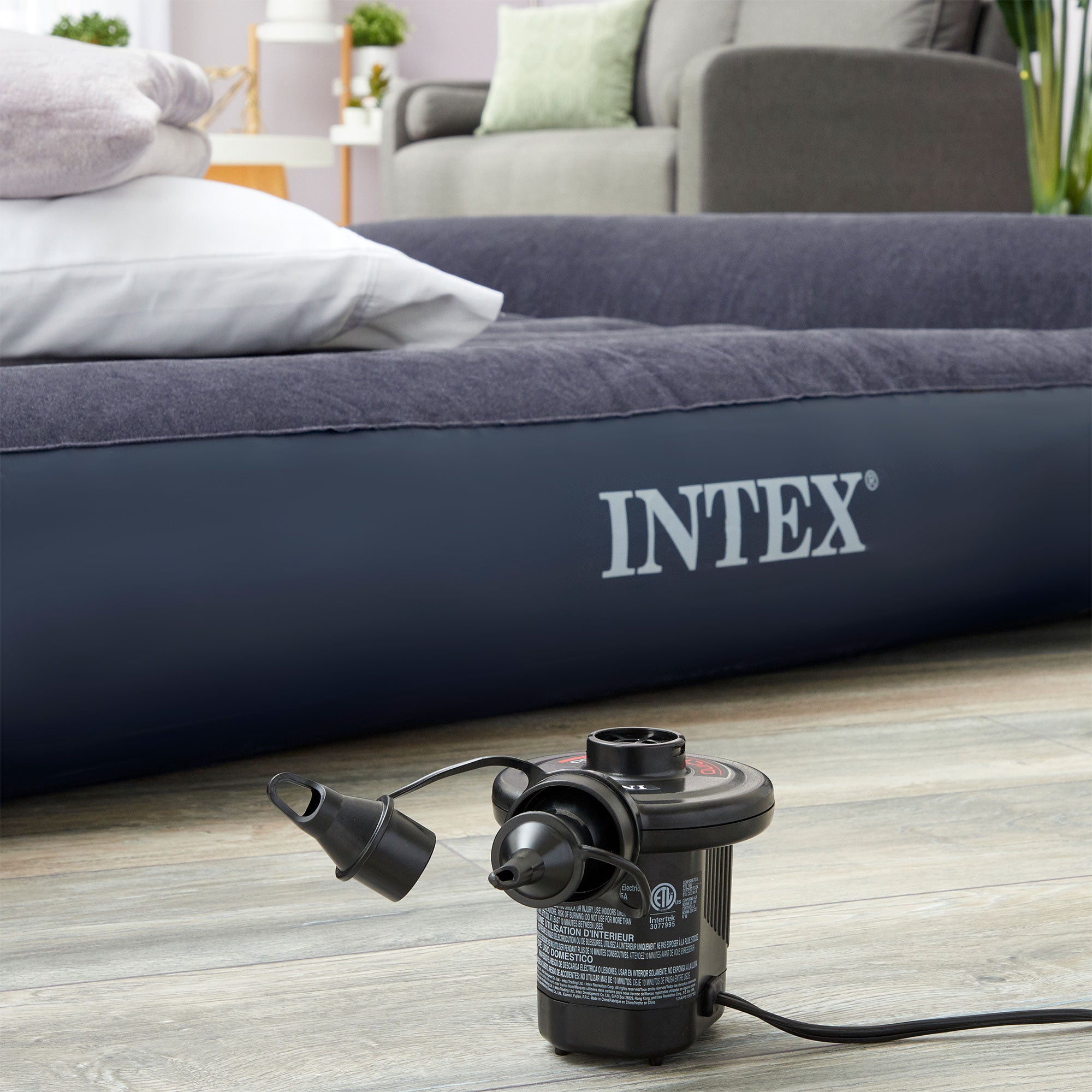 Intex River Run 1 53" Inflatable Floating Tube, Red (4 Pack) + Electric Air Pump