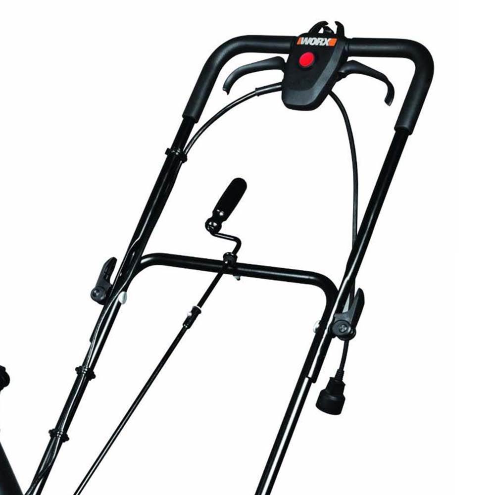 Worx WG650 18" Electric Snow Thrower/Blower up to 30 Feet, 13 Amp (Open Box)
