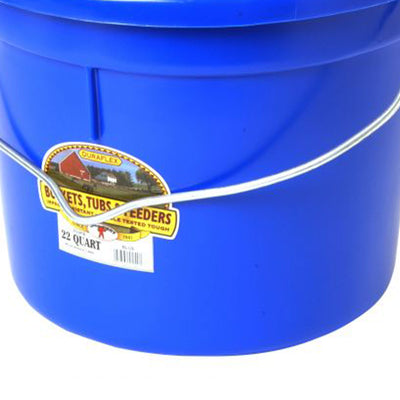 Little Giant 22 Quart Flat Plastic Animals Feed Bucket with Knob Bail, Blue