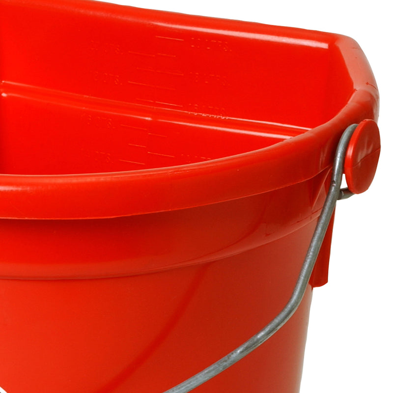 Little Giant 22 Quart Flat Durable Plastic Animal Feed Bucket w/ Knob Bail, Red