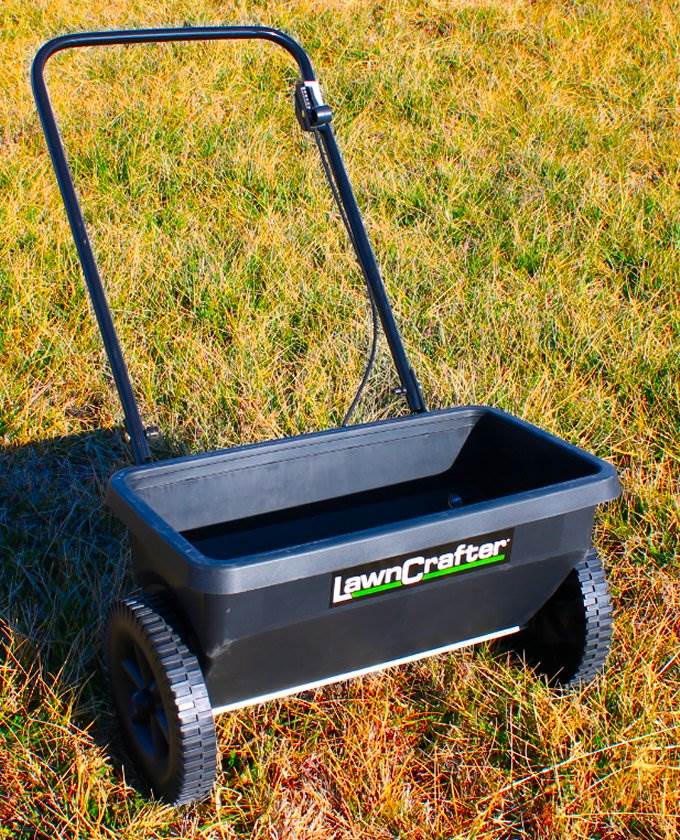 LawnCrafter by Agri-Fab 45-0412 70 Pound Push Drop Spreader Fertilizer/Seed