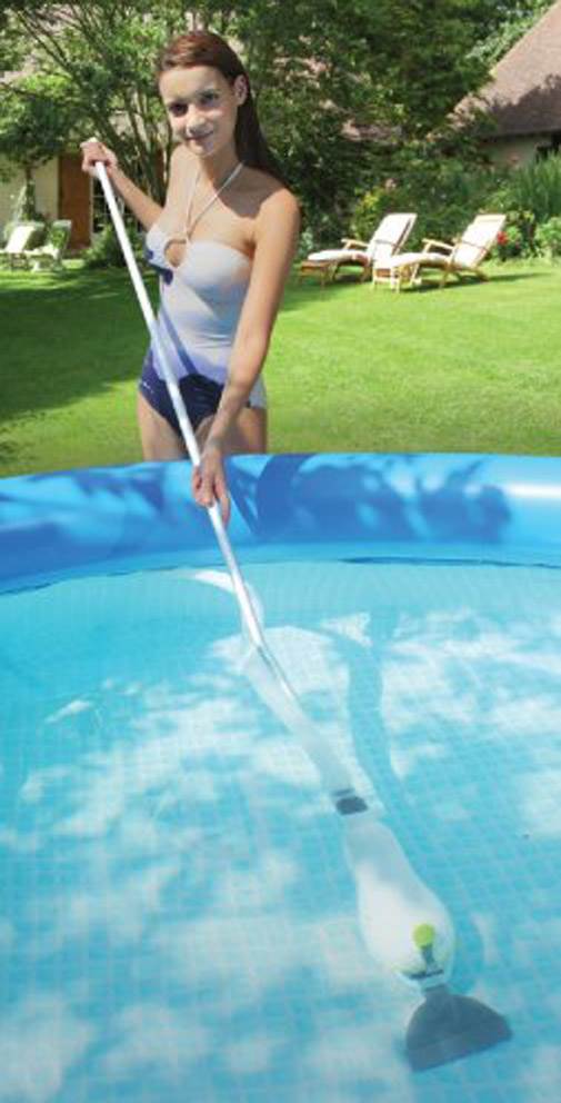 Intex 1000 GPH Swimming Pool Filter Pump w/GFCI & Skooba Vac Vacuum Combo