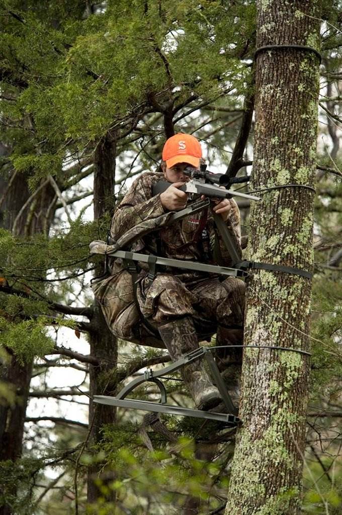NEW! Summit 180° Max SD Self Climbing Treestand - Deer Hunting + 2 Storage Bags