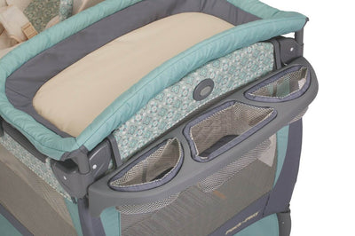 Graco Pack 'n Play Playard with Cuddle Cove Rocking Seat, Winslet (Open Box)