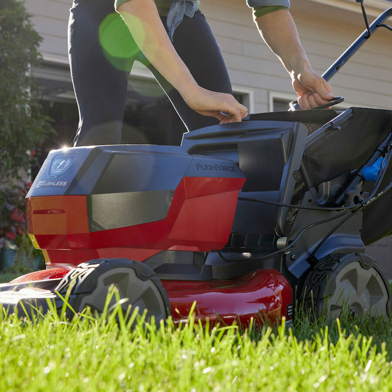 Toro Recycler 21” Deck 60V Max Self Propel Lawn Mower Only, Red (Open Box)