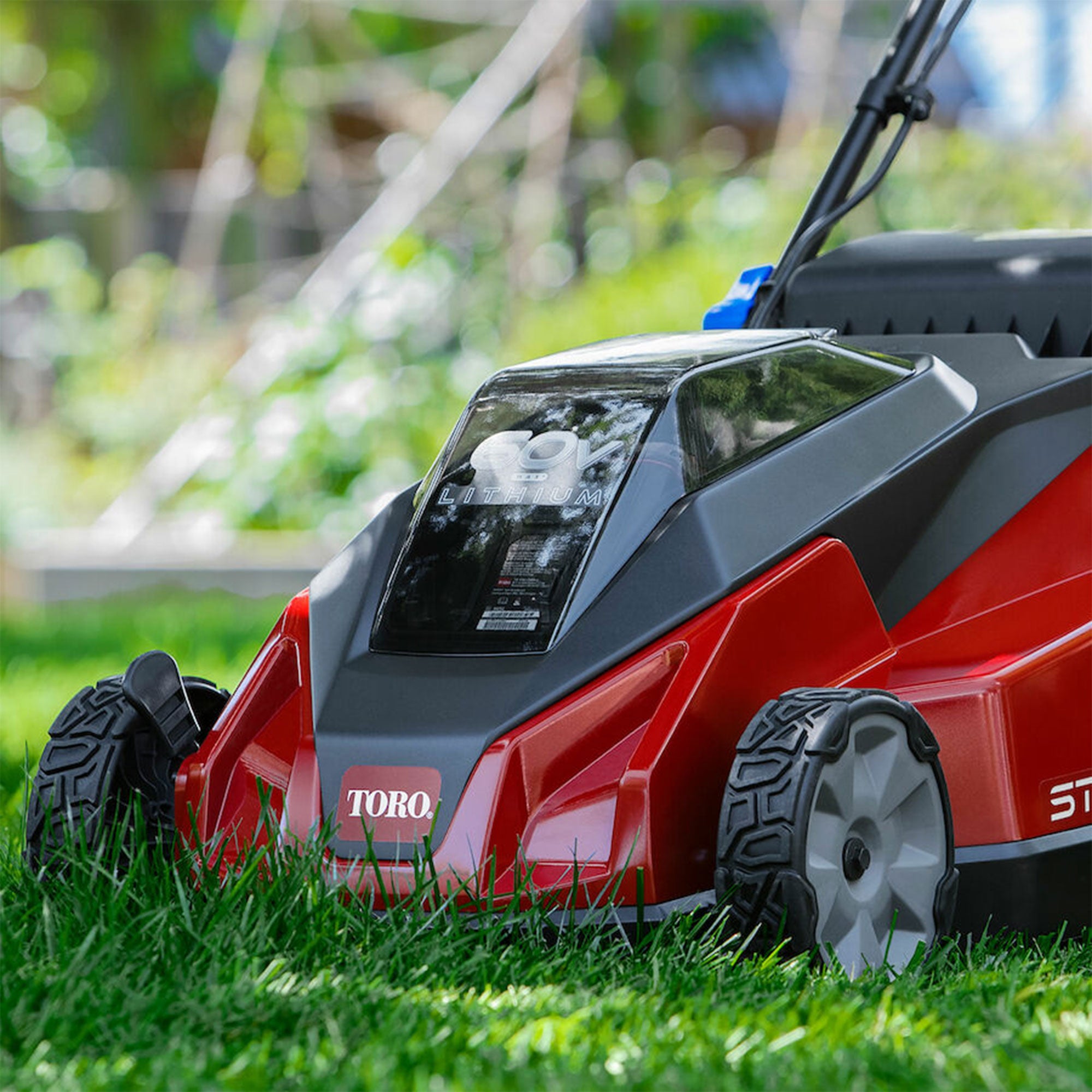 Toro Foldable 60-Volt 21-Inch Stripe Electric Battery Push Lawn Mower (Open Box) - VMInnovations