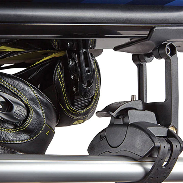 YAKIMA FatCat EVO 6 Skis or 4 Snowboards Roof Rack, Fits T-Slot Crossbars (Used)
