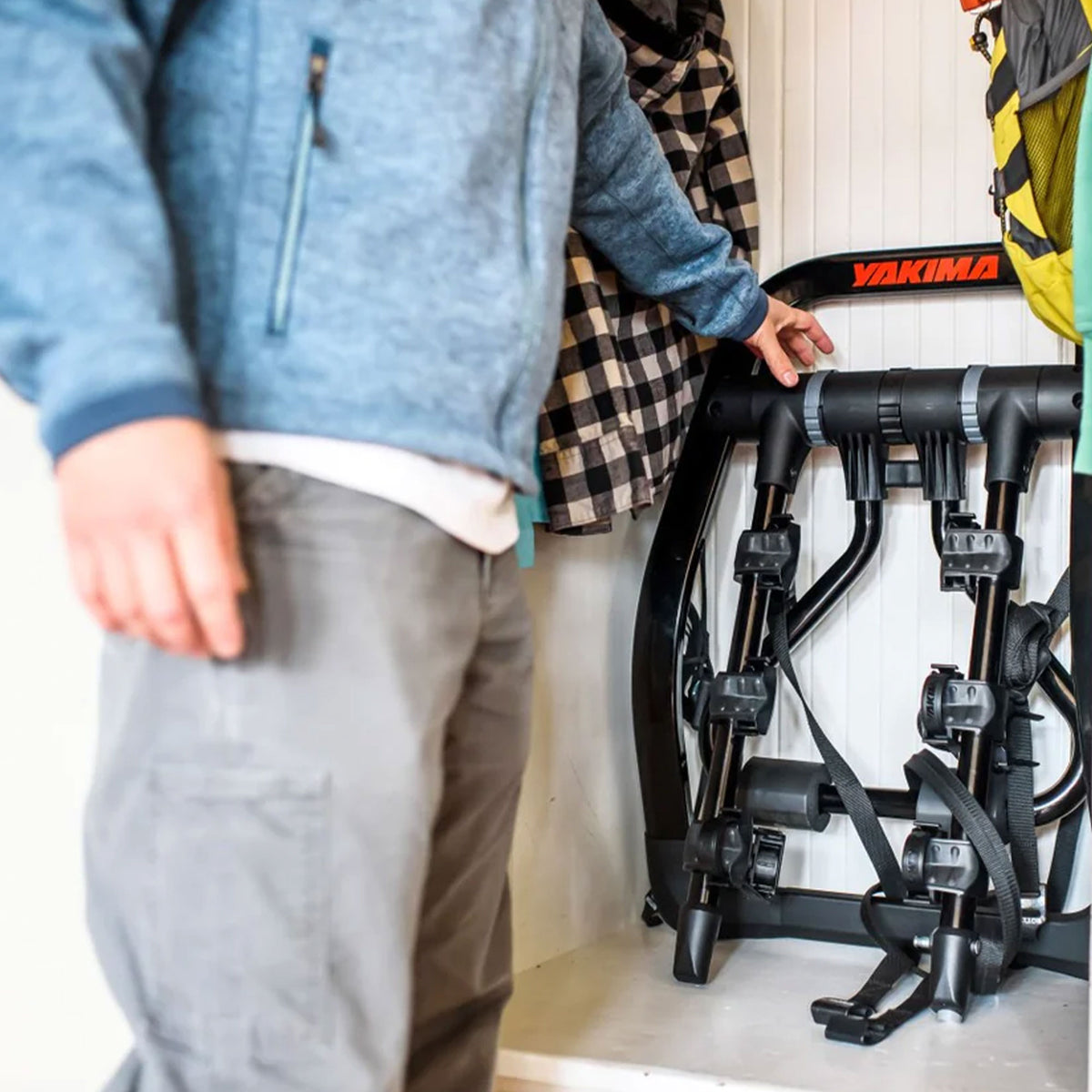 Yakima FullBack 2 Bike Capacity Trunk Bike Strap Rack with ZipStrips, Black (For Parts)