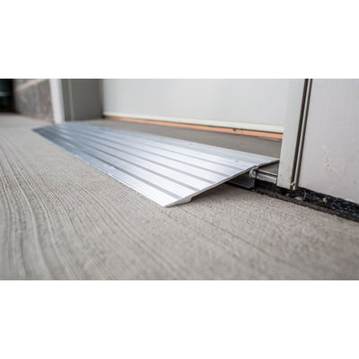 EZ-ACCESS TRANSITIONS 2” Portable Self Supporting Aluminum Entry Ramp (Open Box) - VMInnovations