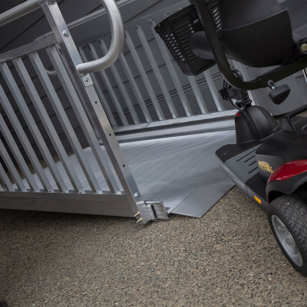 EZ-ACCESS GATEWAY 3G 4' Aluminum Wheelchair Ramp w/Vertical Rail (For Parts) - VMInnovations