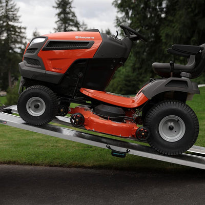 EZ-ACCESS TRAVERSE 4ft Singlefold Edgeless Portable Loading Ramp, Silver (Used) - VMInnovations