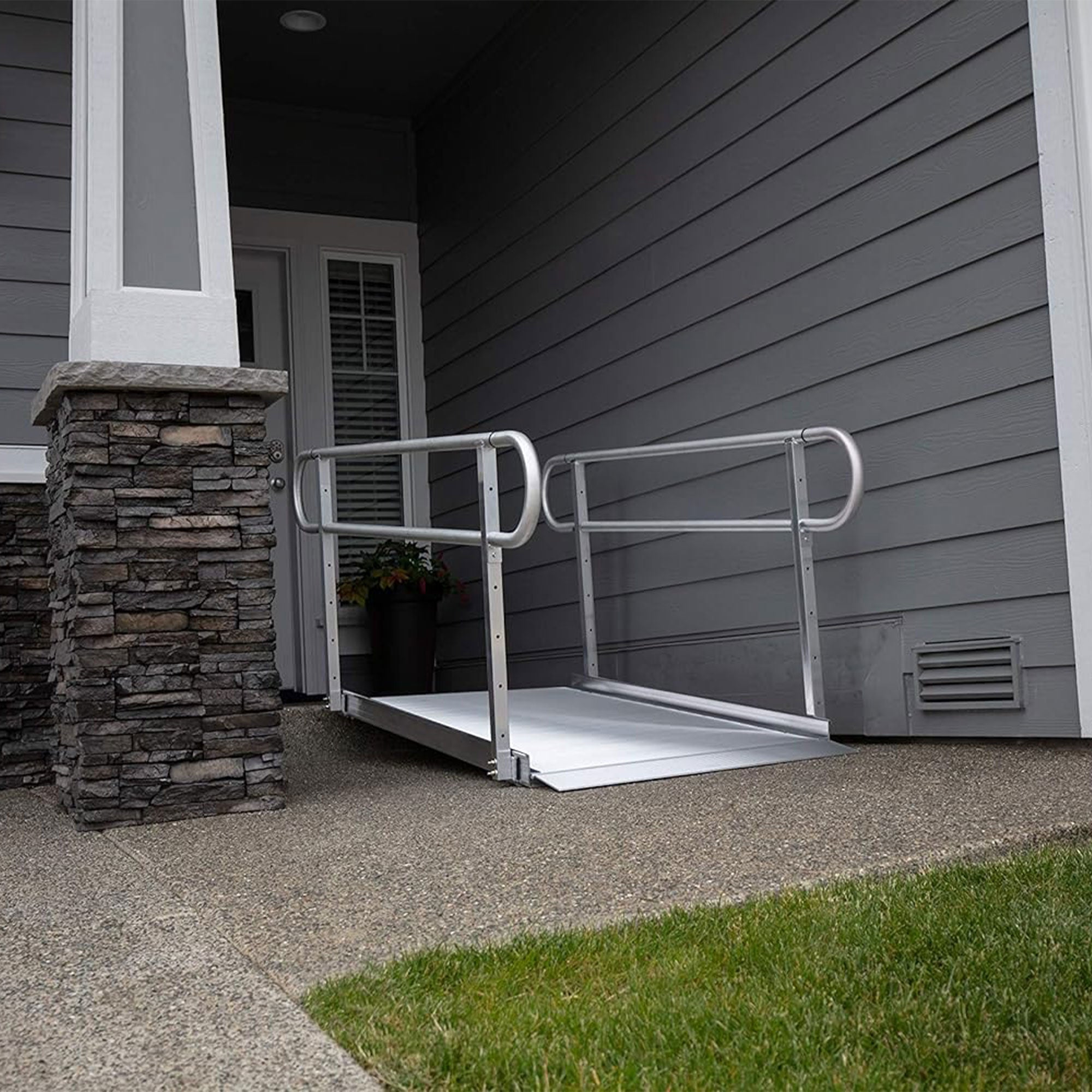 EZ-ACCESS GATEWAY 3G 6ft Portable Wheelchair Ramp w/2 Line Handrails (Open Box) - VMInnovations