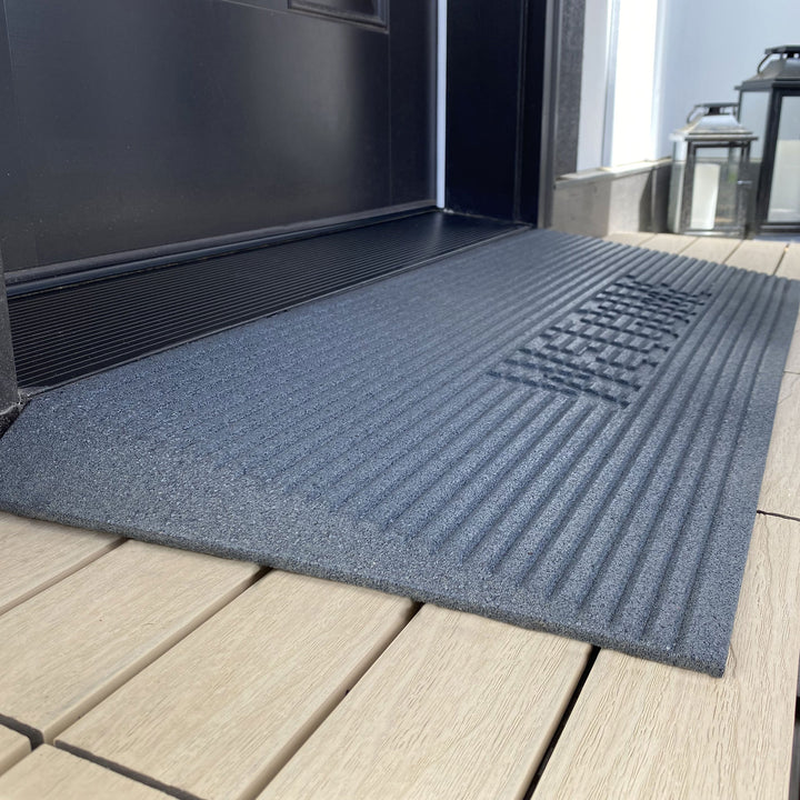 EZ-ACCESS TRANSITIONS 2.5" Non Slip Rectangular Rubber Angled Entry Mat, Black