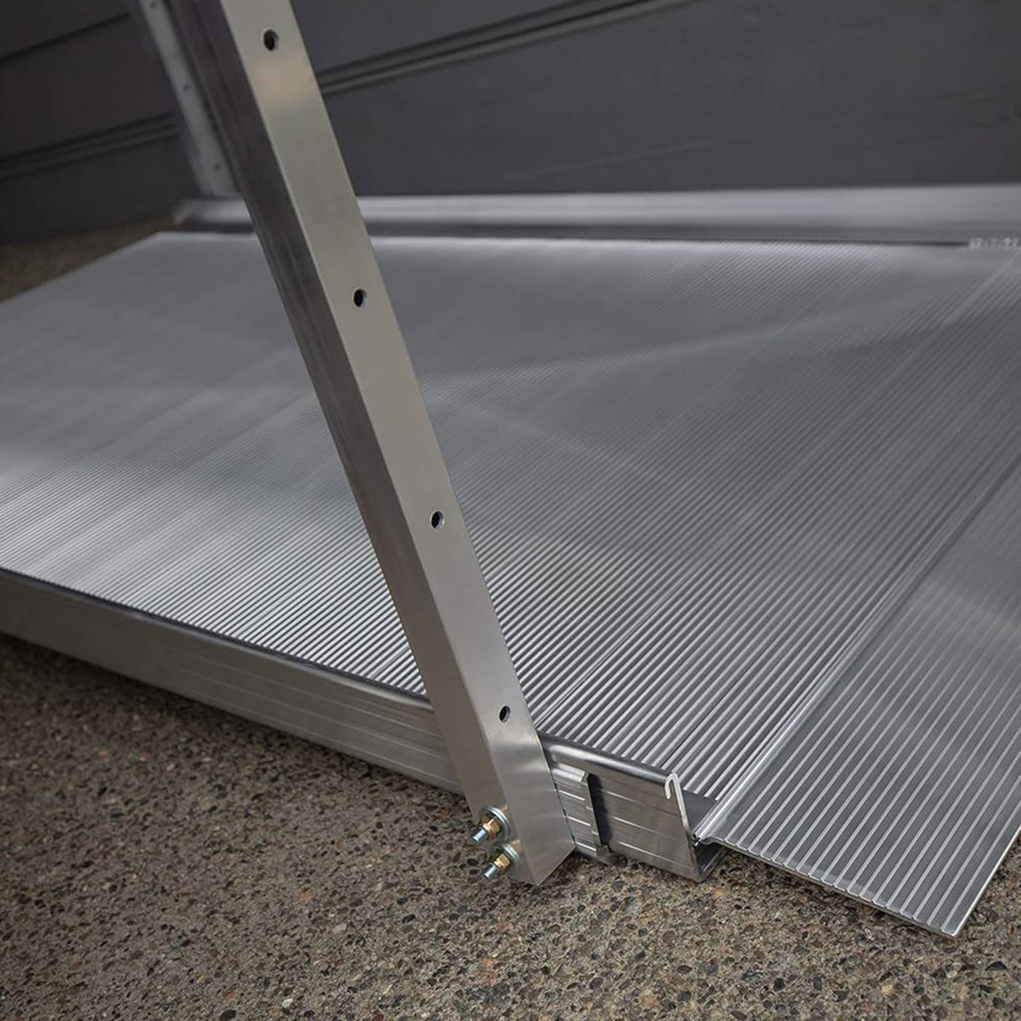 EZ-ACCESS GATEWAY 3G 7 Foot Solid Surface Aluminum Portable Wheelchair Ramp - VMInnovations
