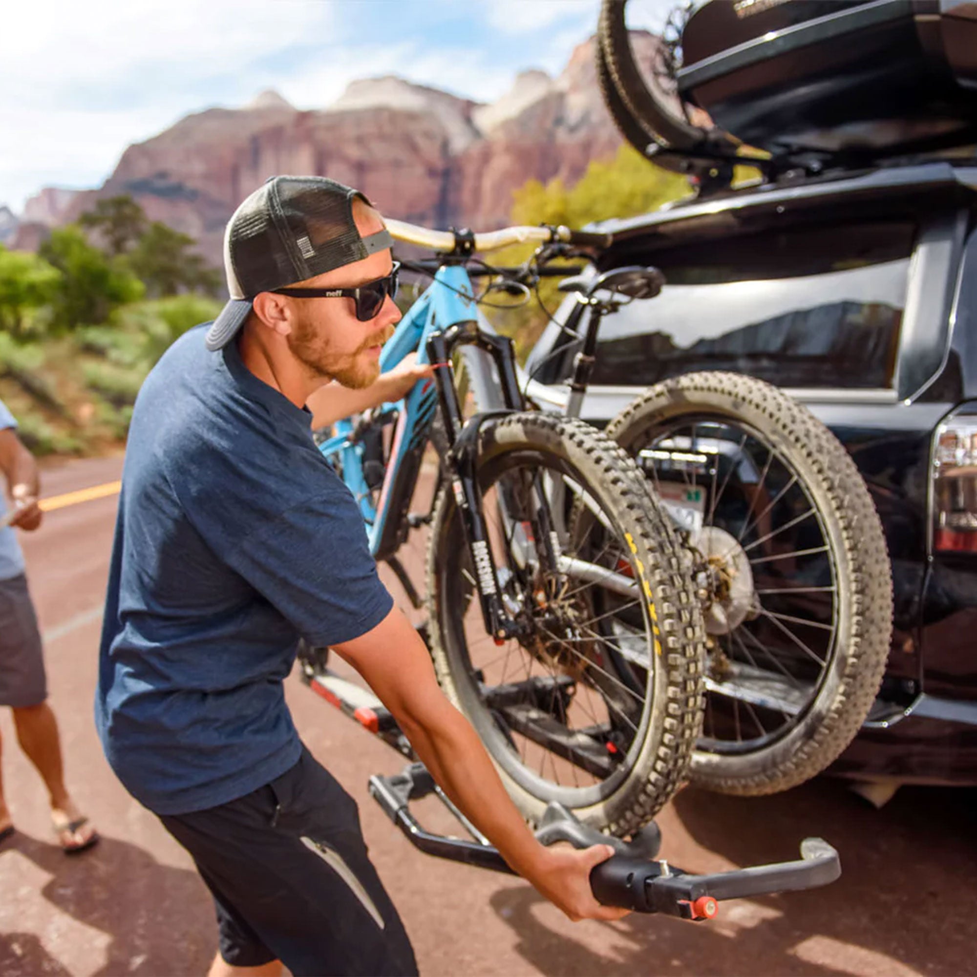 Yakima 2 Bike Capacity 1.25" Hitch Bicycle Bike Rack w/SKS Locks (For Parts) - VMInnovations