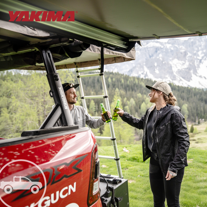 Yakima Aluminum HD Towers with Tonneau Kit Mounting Hardware, Black (Used)