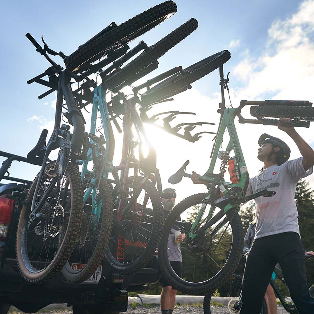 Yakima 6 Vertical Hanging Hitch Bike Rack for 2" Hitch Receivers (Open Box)