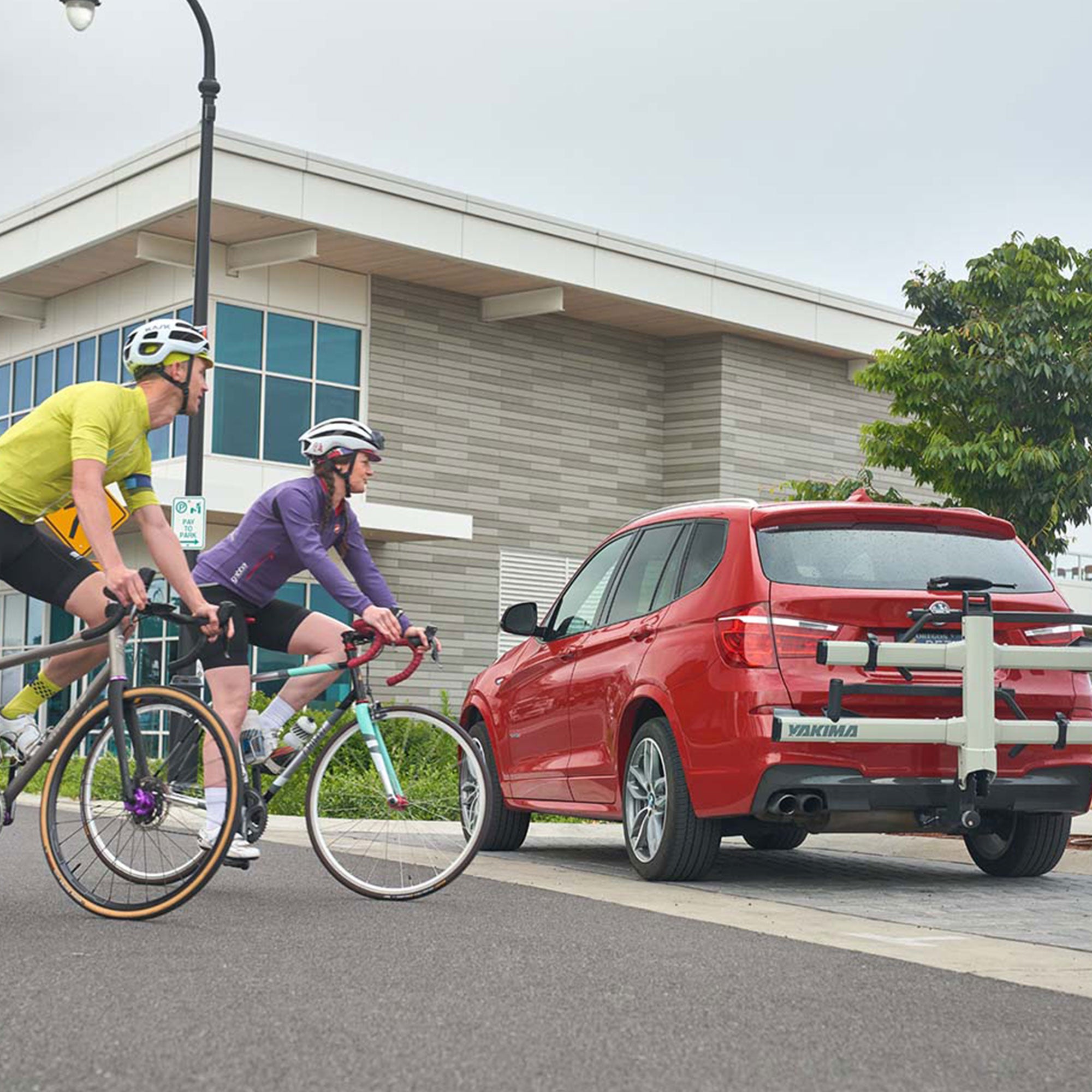 Yakima StageTwo Premium Bike Tray Hitch Bike Rack Compatible w/ 52" Wheelbases - VMInnovations