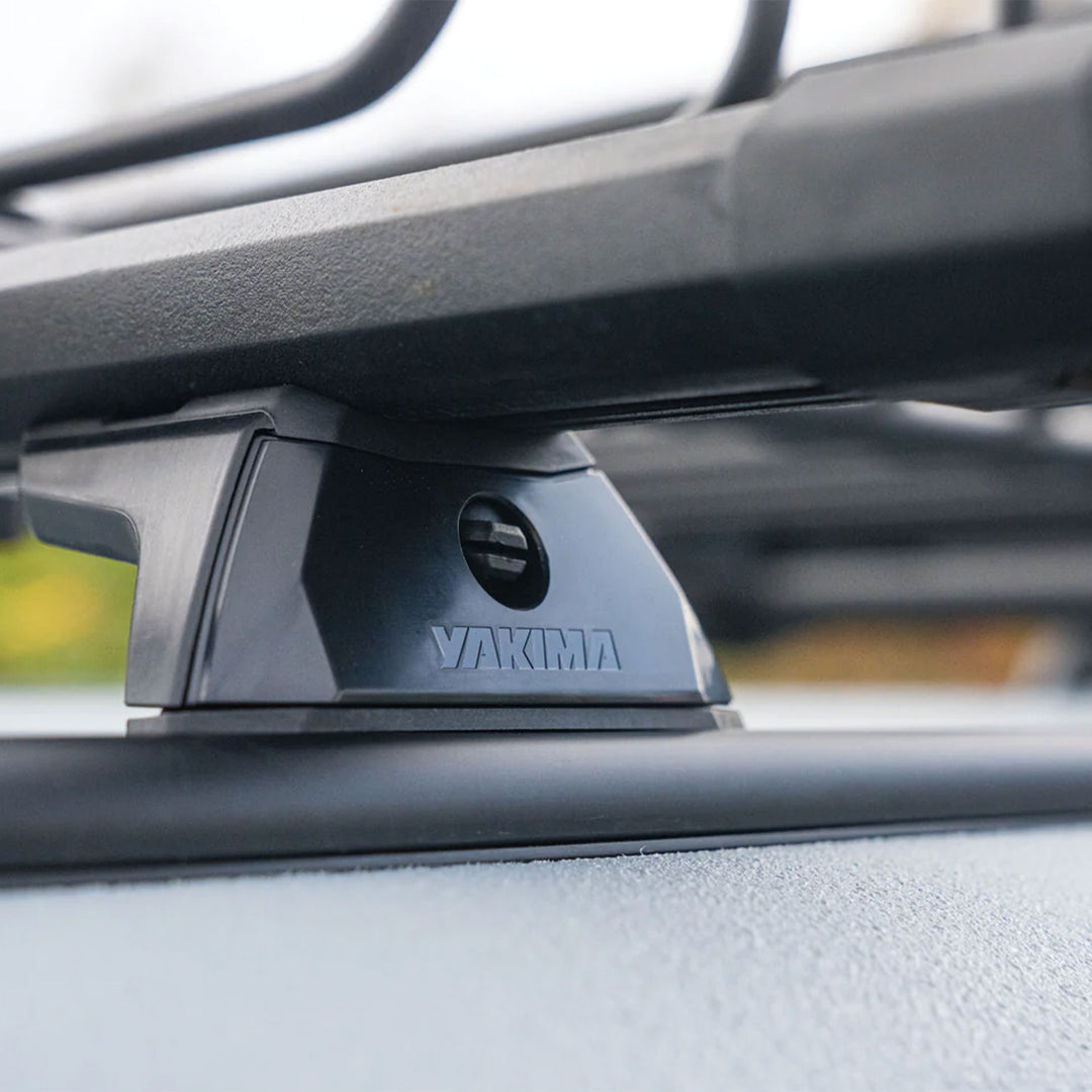 Yakima Heavy Duty Roof Rack Tower for Vehicles w/Tracks, Pack of 4 (Open Box)