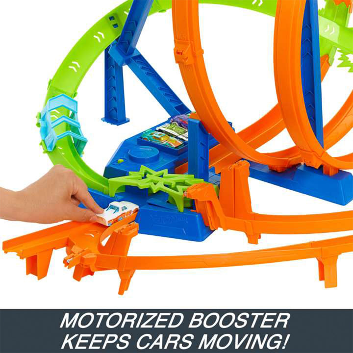 Hot Wheels Track w/5 Crash Zones, Motorized Booster, 1 Car, & 2 Loops (Open Box) - VMInnovations