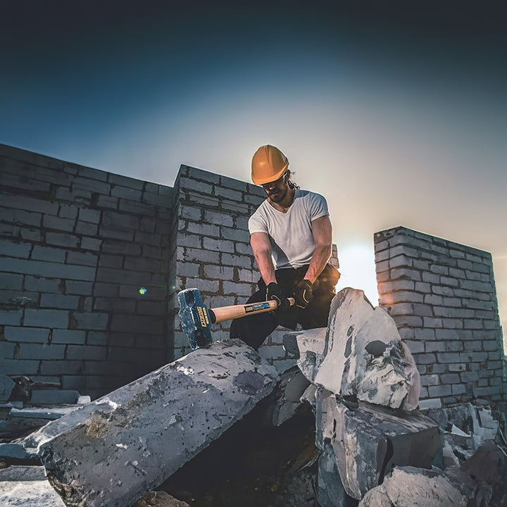 Estwing 8 Pound Head Hard Face Stake Sledge Hammer with 36 In Handle (Open Box)