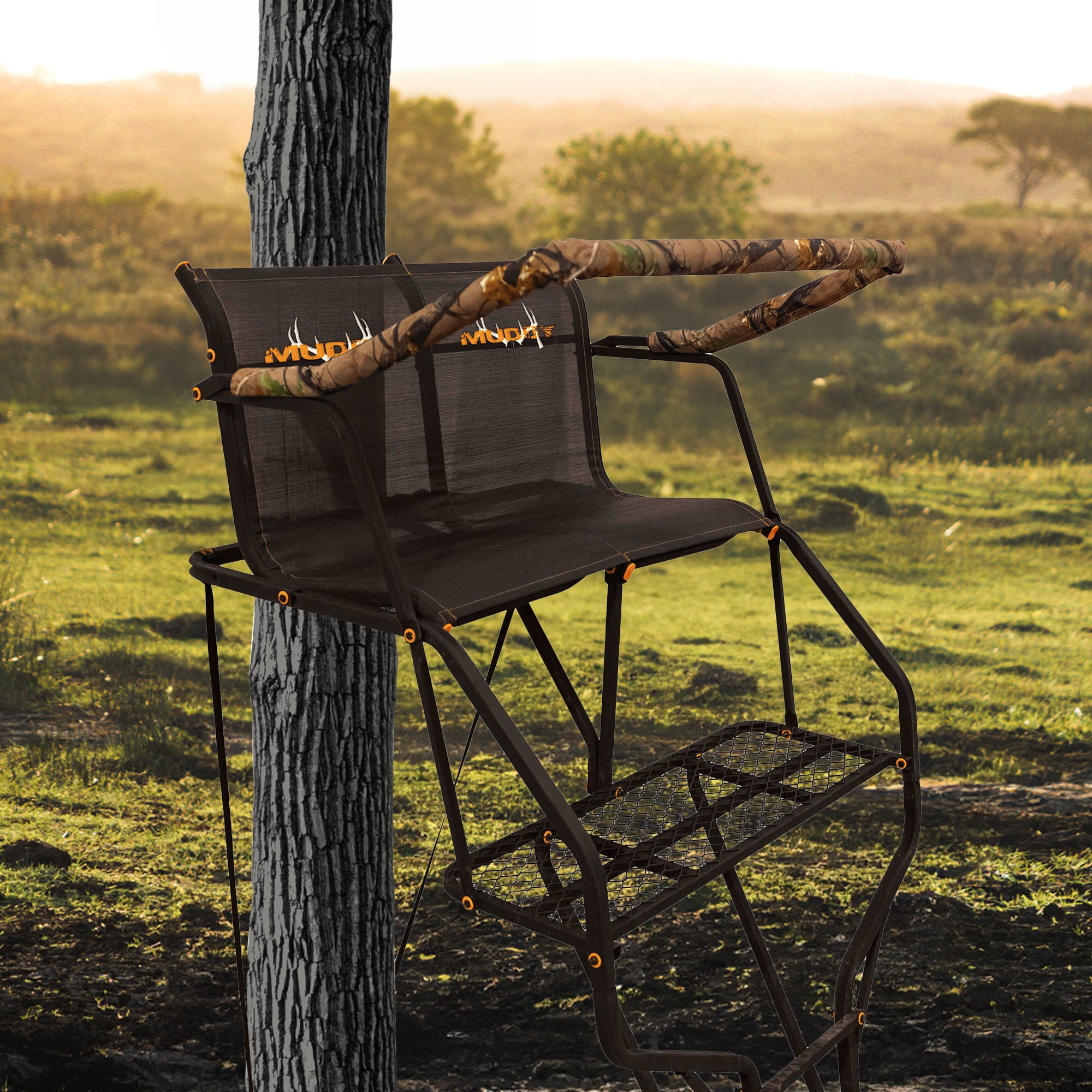 Muddy Droptine Deer Hunting Ladderstand, 2 Person Climbing Tree Stand (Open Box)