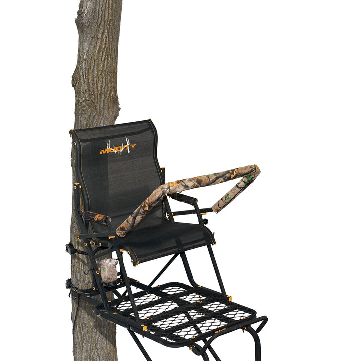 Muddy Boss Hawg 1.5 Hunting 17' Ladderstand Tree Stand w/Lumbar Seat (Open Box)