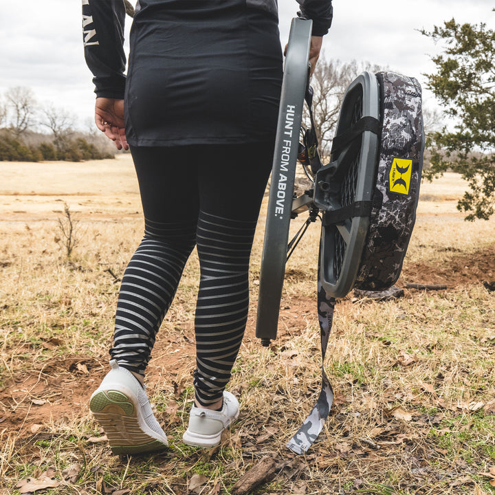 Hawk Mega Combat Hang On Tree Stand, Deer Stand w/ XL Saddle Platform (Open Box)