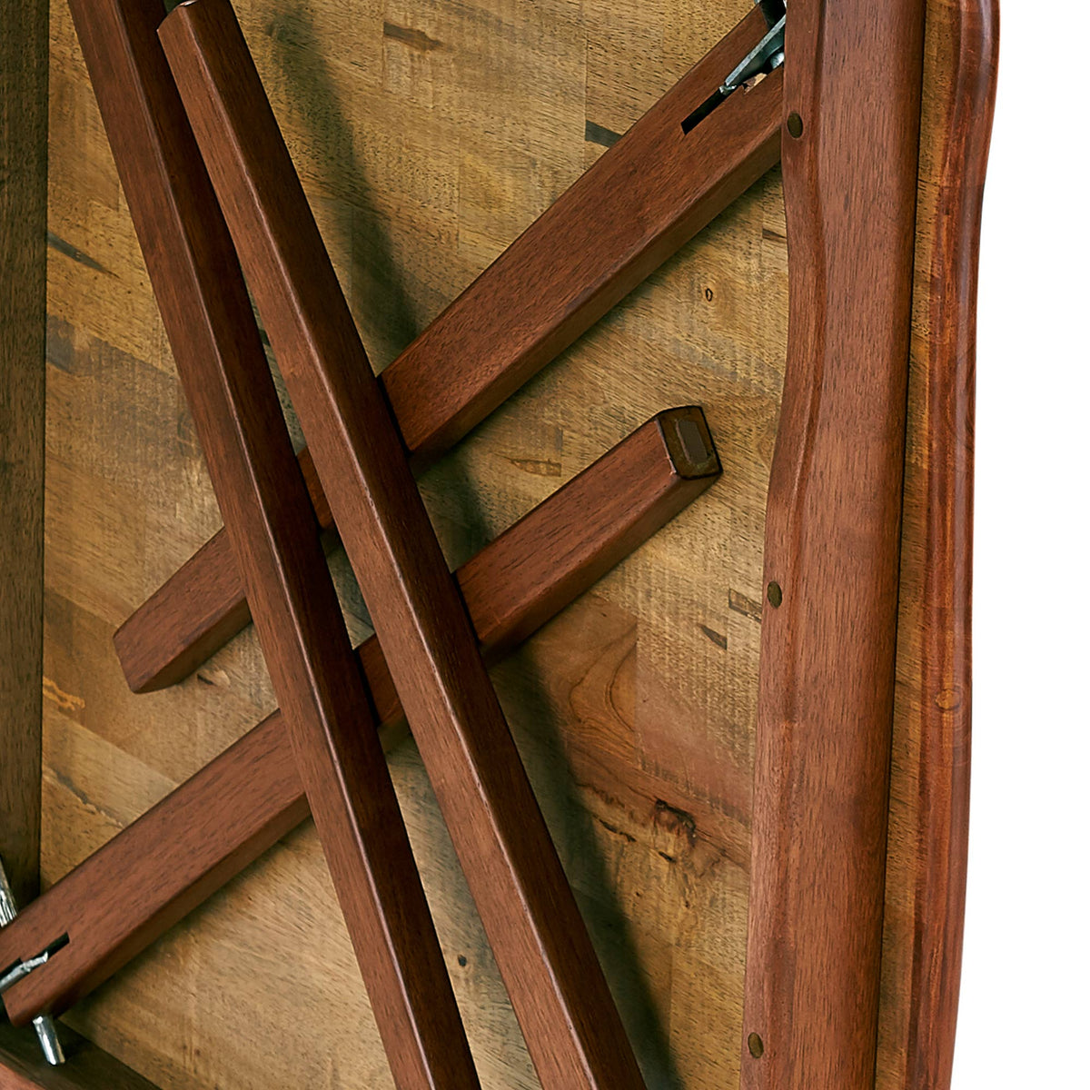 MECO Stakmore Scalloped Edge Compact Traditional Folding Table, Cherry (Used) - VMInnovations