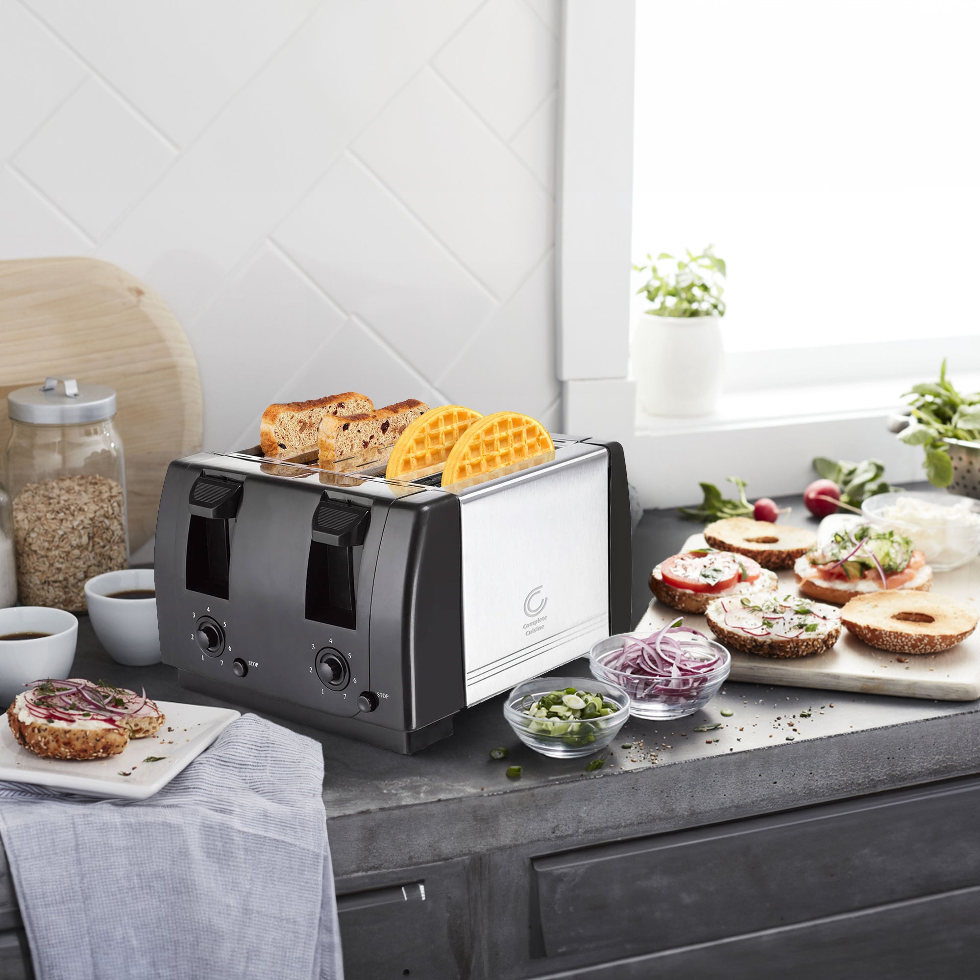 Complete Cuisine 4-Slice Toaster, 1300W Electric Toaster w/4 Slots (Open Box) - VMInnovations