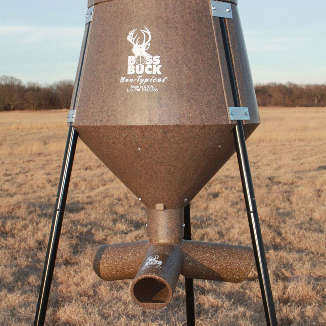 Boss Buck 200 Pound Gravity Fed Tripod Game Deer Corn and Pellet Feeder (Used)