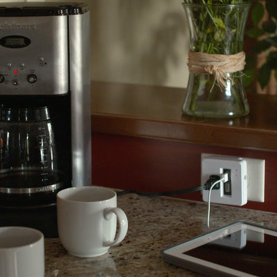 Wion 15 Amp Grounded WiFi Receptacle, 2 USB Ports, On/Off Settings (Open Box) - VMInnovations