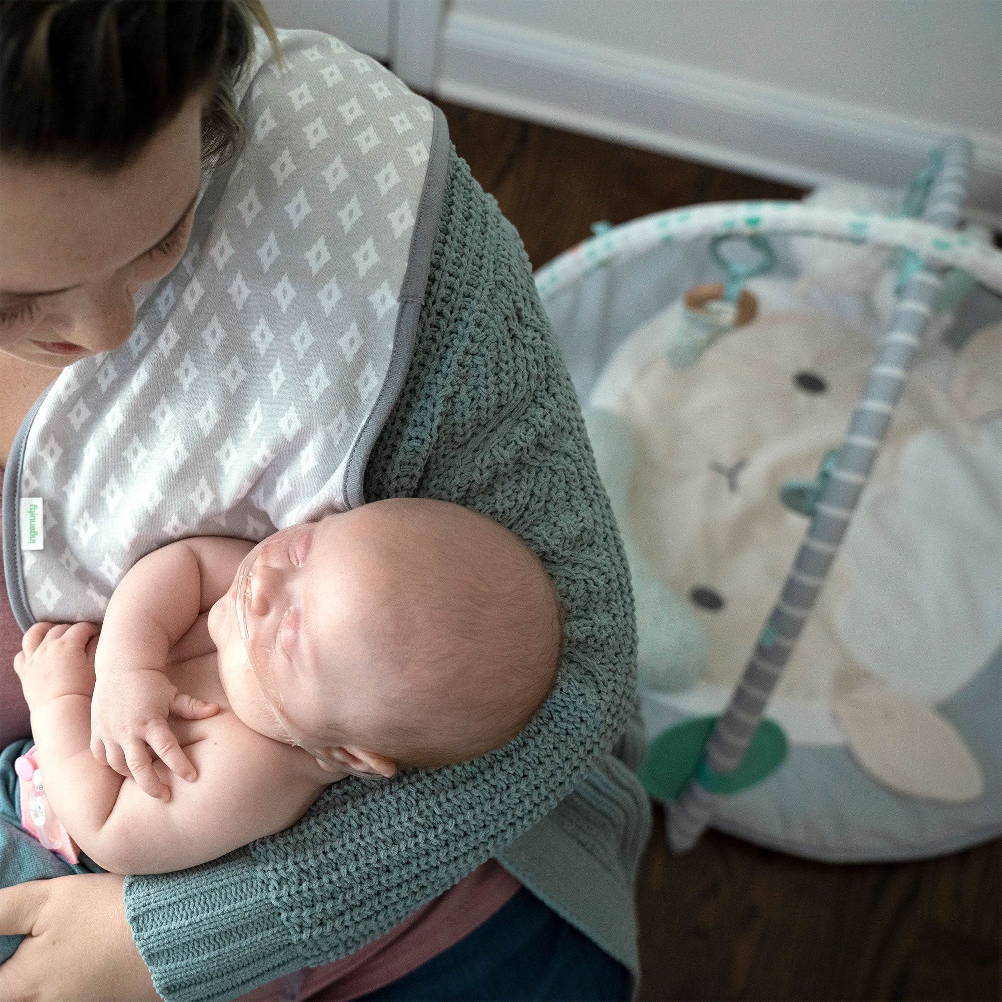 Ingenuity Spot Ultra Plush Baby Activity Gym and Tummy Time Mat,Corrie(Open Box) - VMInnovations