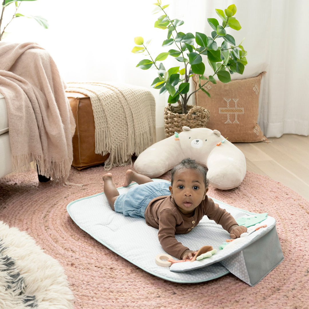 Ingenuity Nate The Bear Cozy 4 In 1 Sit Up & Prop Activity Mat for Newborns & Up