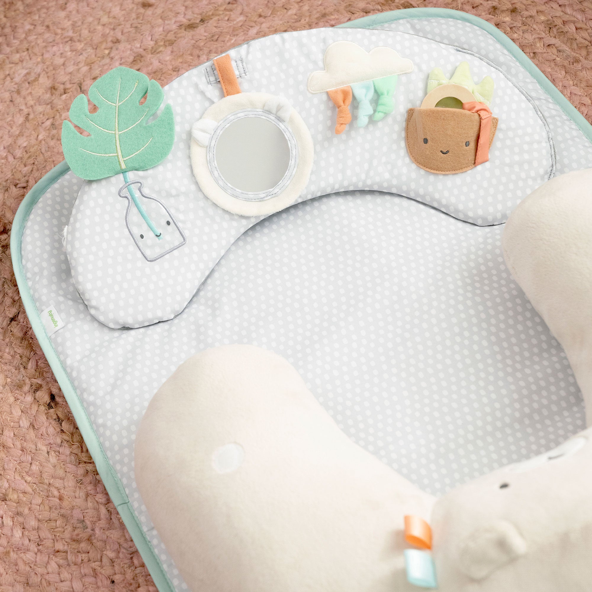 Ingenuity Cozy 4 In 1 Sit Up & Prop Activity Mat for Newborns & Up(Open Box) - VMInnovations
