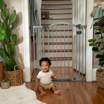 Summer Infant 38" Extra Tall and Wide Pet and Baby Mounted Gate, Gray (Used)