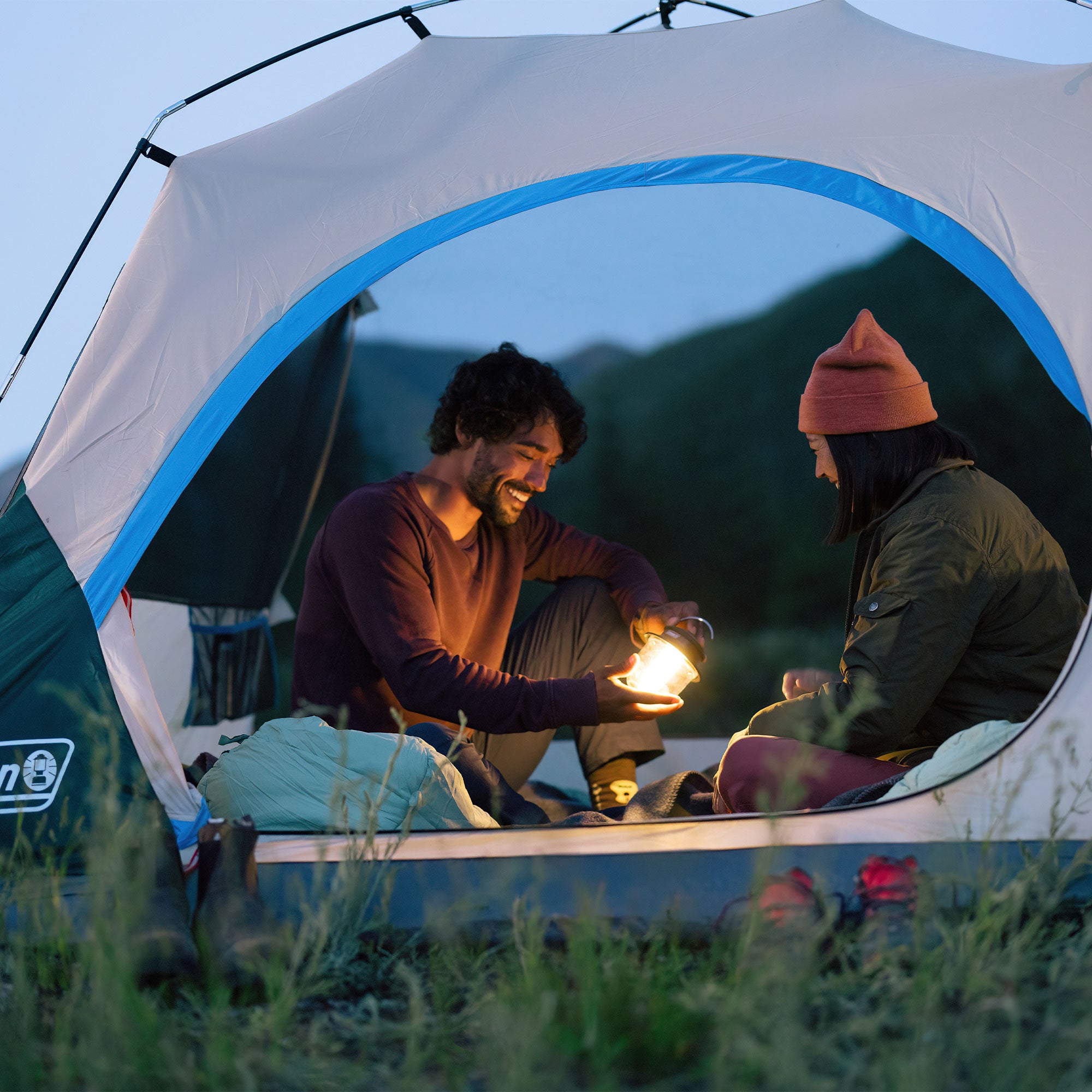Coleman Skydome 4 Person Camping Tent w/Full Fly Vestibule & Bag,Evergreen(Used) - VMInnovations