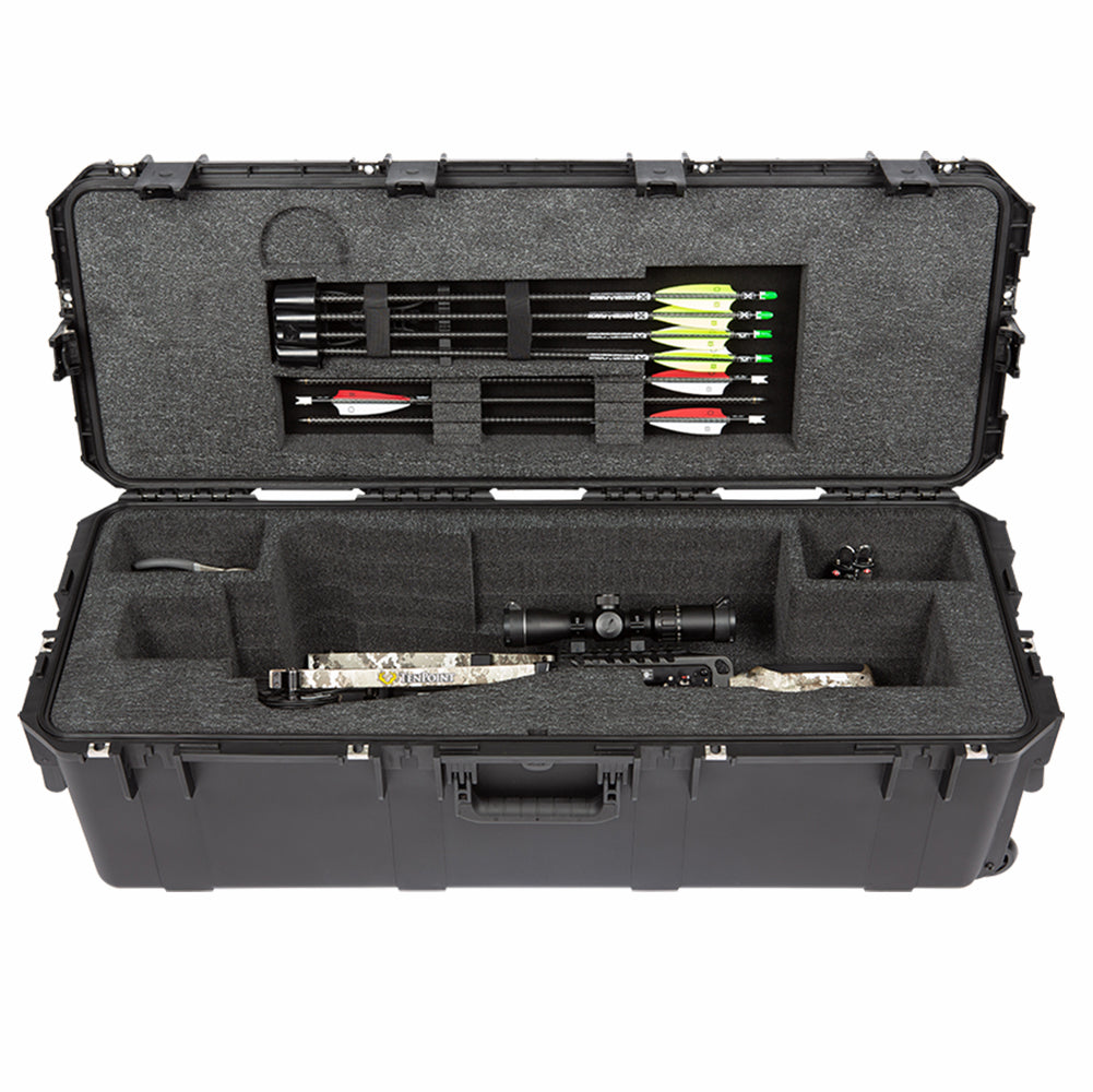 SKB iSeries 10 Point Vapor RS470 Heavy Duty UV Resistant Crossbow Case, Black